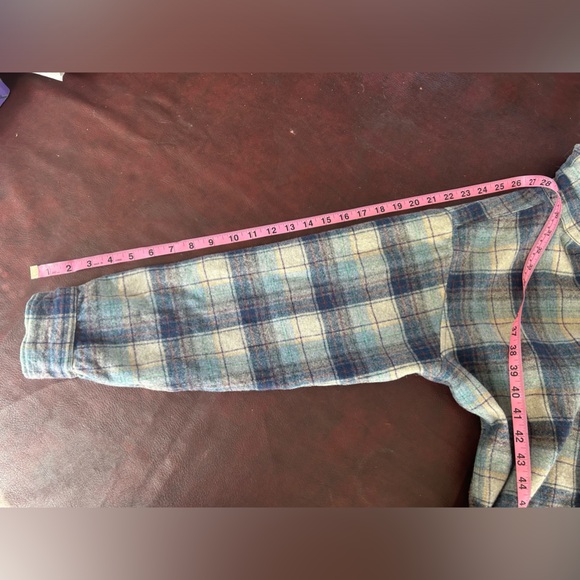 Vintage 100% wool blue Pentleton button up. Fits women’s L. - Picture 5 of 12